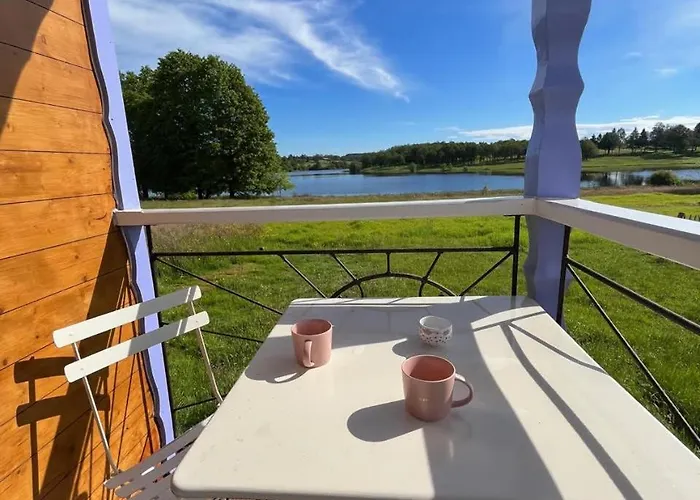 Les Logements Insolites De La Base Nautique