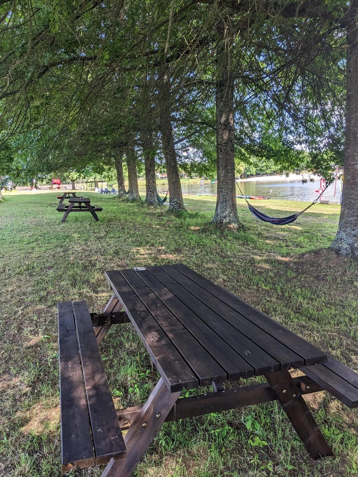 Les Insolites De La Base Nautique Lodge *