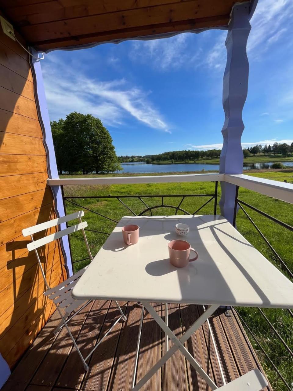 Les Insolites De La Base Nautique Verneuil (Charente)